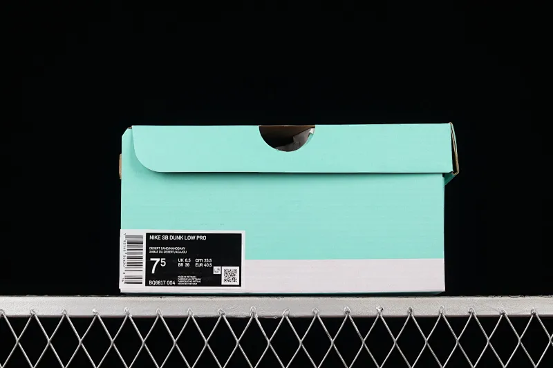All categories Nk SB Dunk series Nk SB Dunk Low low-top sneakers F version Nk SB Dunk Low "Desert Sand" dark brown gray low-top series casual sneakers BQ6817-004